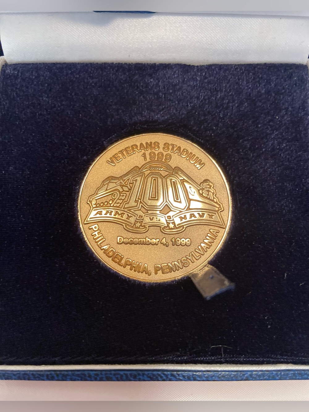 100th Anniversary Veterans Stadium Philadelphia Coin 1999 ARMY NAVY Game & Box